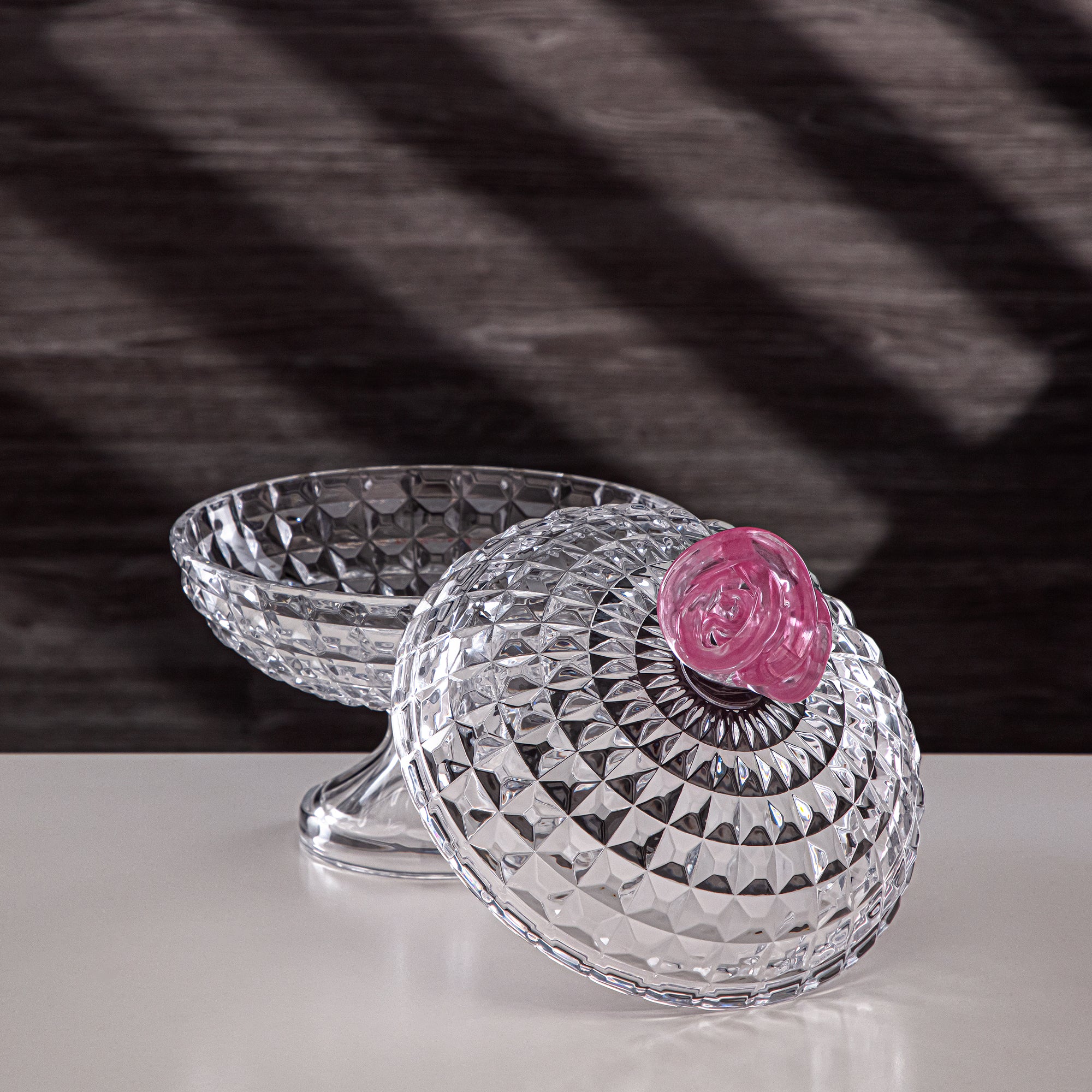 Almarjan Candy Bowl 20cm Glass Clear with Pink Knot