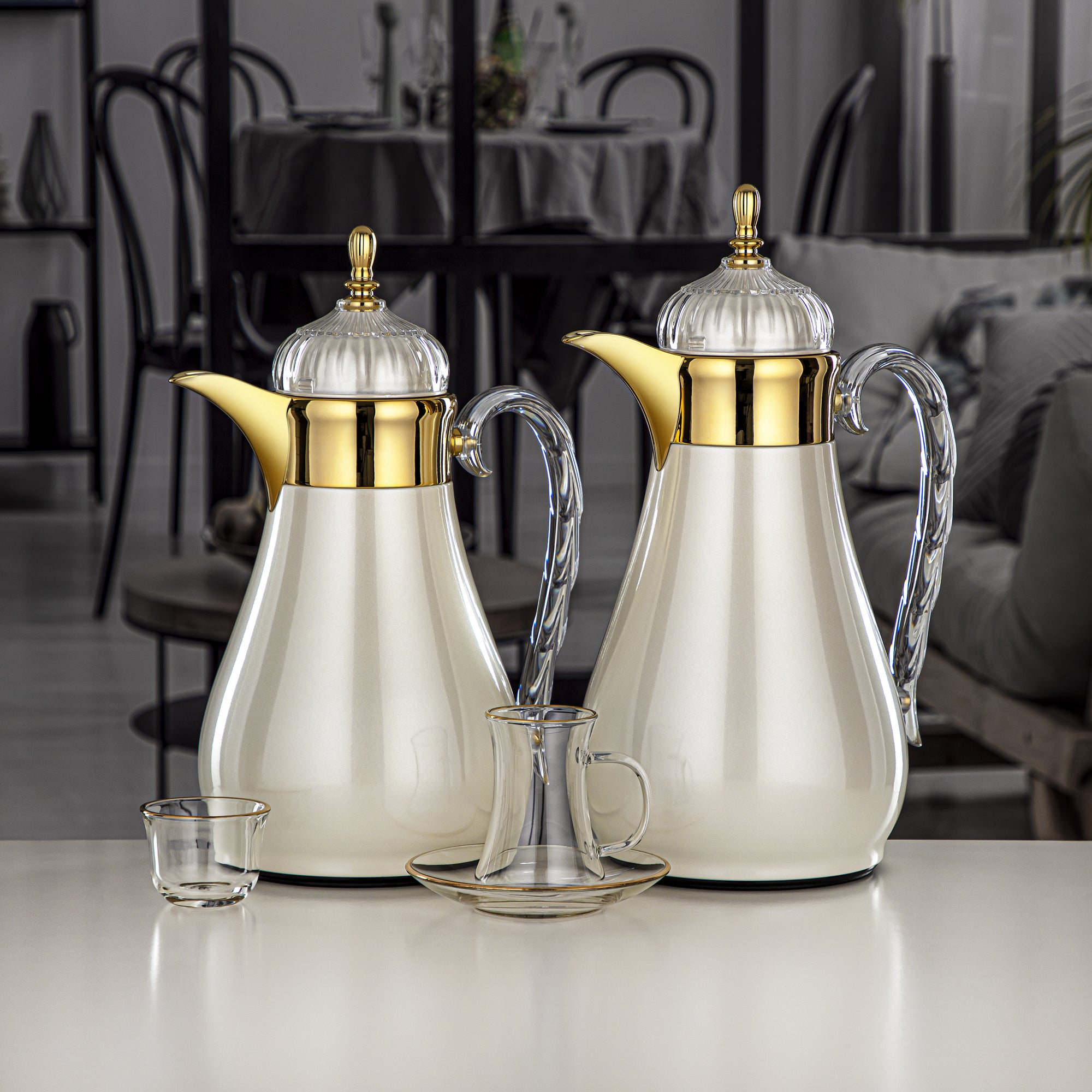 مجموعة طقم ترامس 21 قطعة، زر ضغط، 0.7 لتر + 1 لتر، أبيض لؤلؤي، ذهبي وشفاف (FG810-21 PW/G) - مجموعات ترمس أنيقة