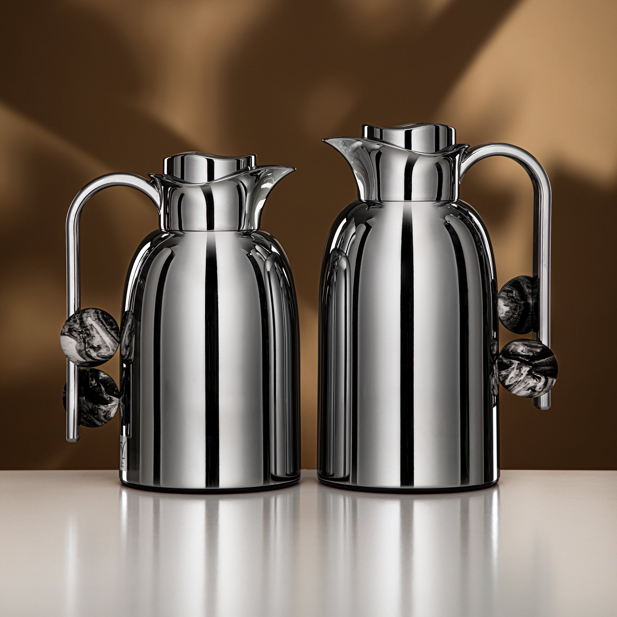 طقم ترامس المرجان 0.7 لتر + 1 لتر فضي ورخامي