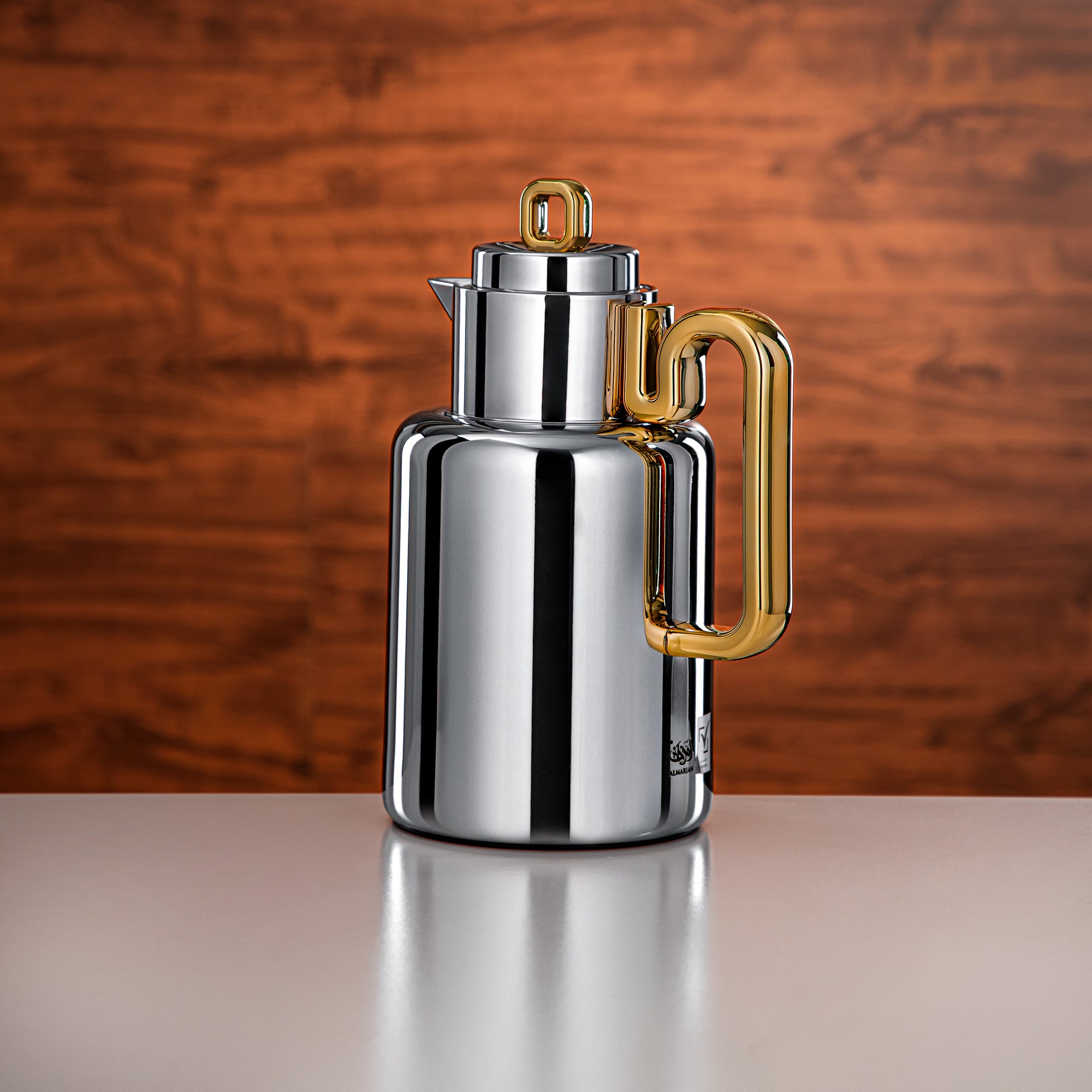 Almarjan Vacuum flask Set 0.5 liter + 1 liter silver & gold (FG815-050/100 C/G)