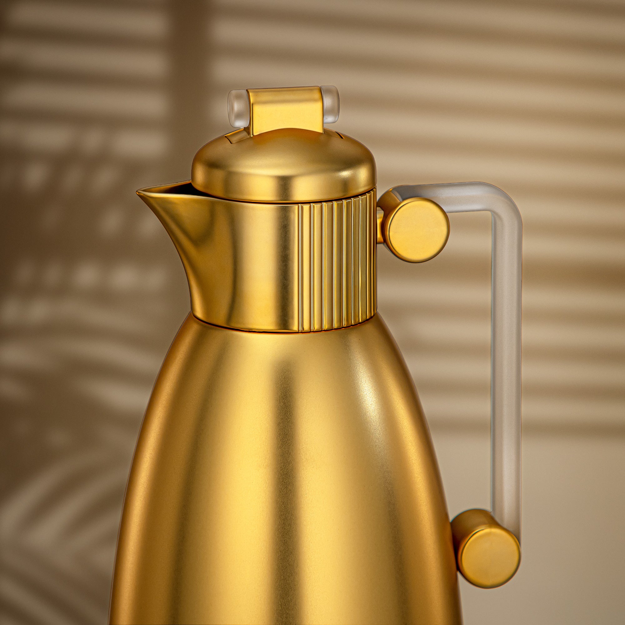 طقم ترامس المرجان 0.7 لتر و1 لتر ذهبي غير لامع وفروست