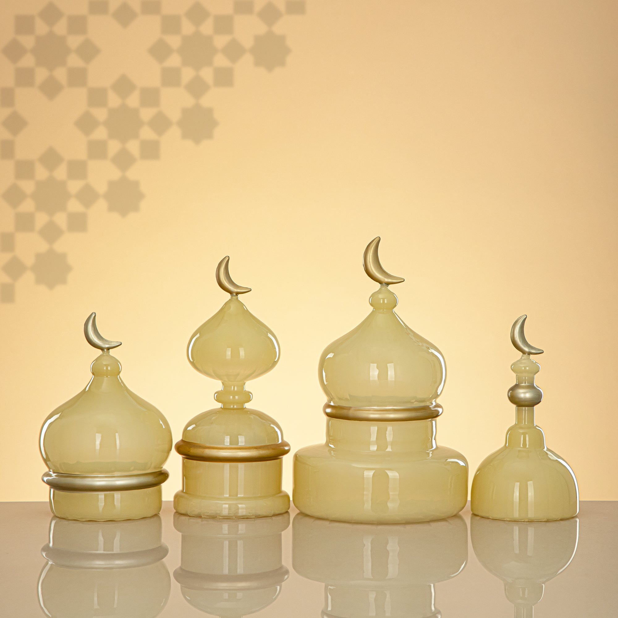 المرجان مئذنة زينة طاولة 23cm x 15cm عاجي مع خطوط ذهبية وهلال – Noor Al Layali
