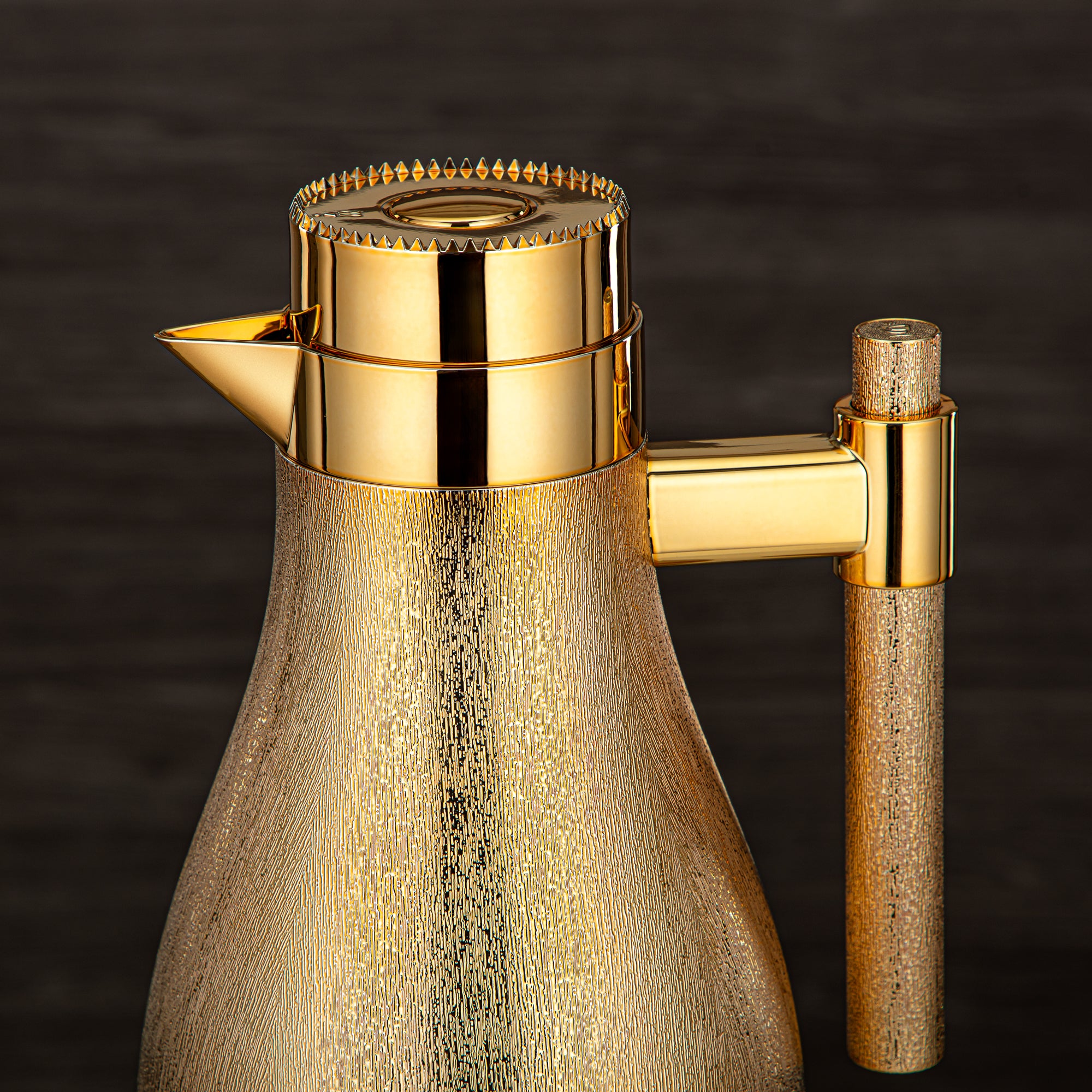 طقم ترامس المرجان زر ضغط ABS 1 لتر + 1 لتر ذهب (GOK-G-G-G) - تقديم أنيق