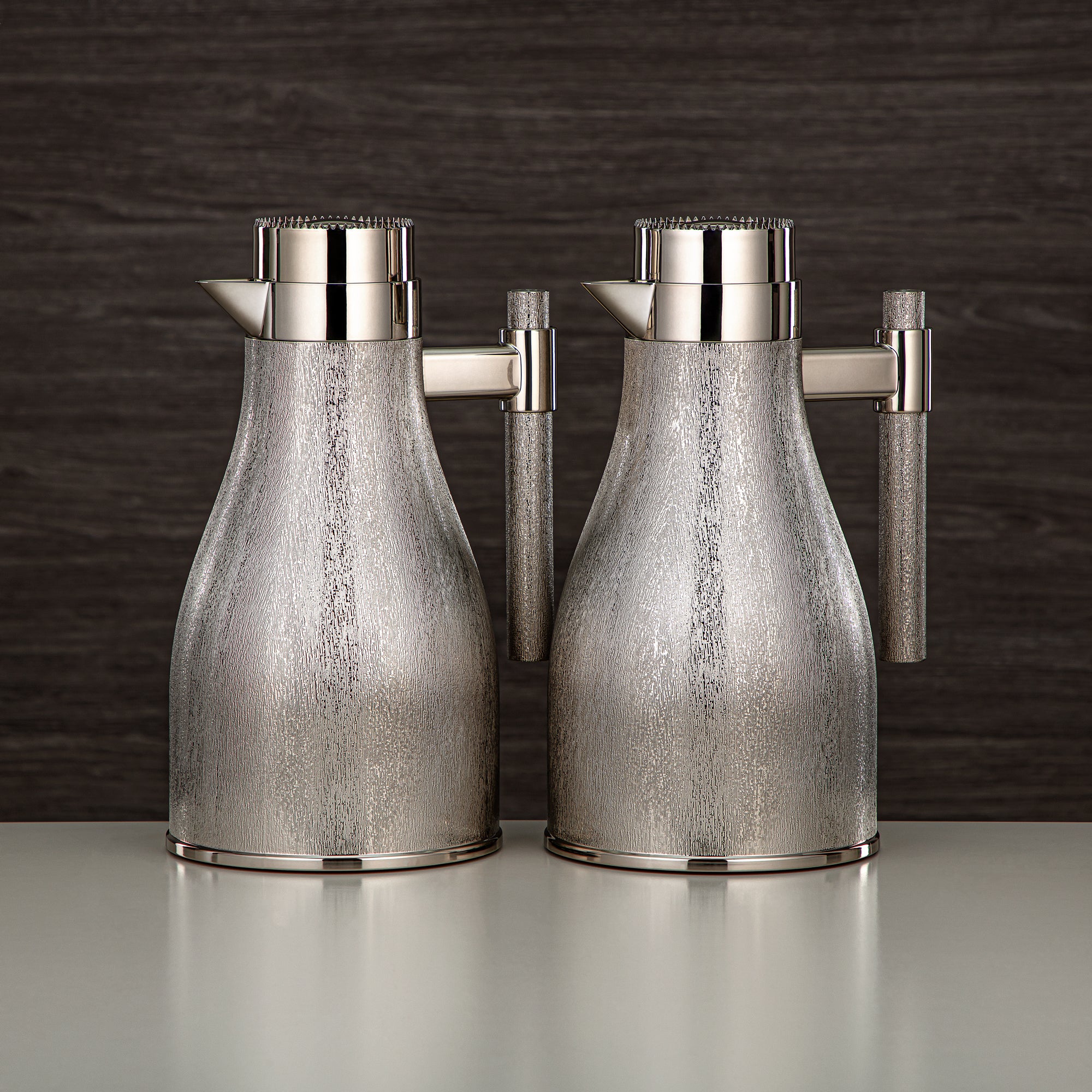 طقم ترامس المرجان ABS زر ضغط 1 لتر + 1 لتر نيكل (GOK-N-N-N) - تقديم أنيق