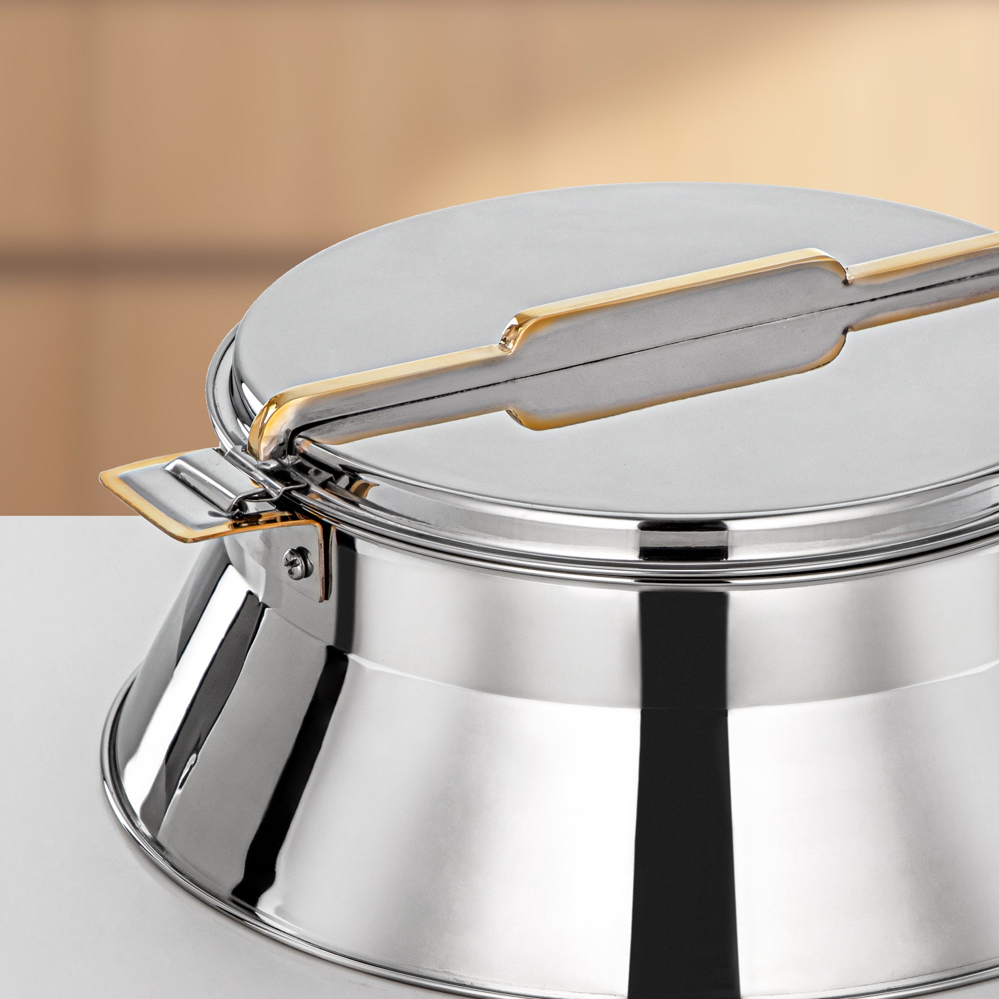 Almarjan Hot Pot Stainless Steel, 30CM (4000ML), Silver & Gold (H25PG8) - Dalal Collection