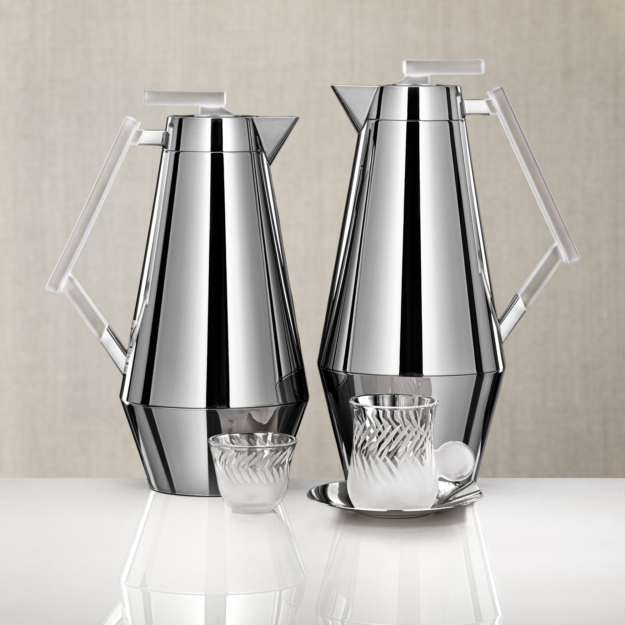 طقم تيرموس المرجان للشاي مع إبريقين سعة 0.7 لتر و1 لتر - فضي