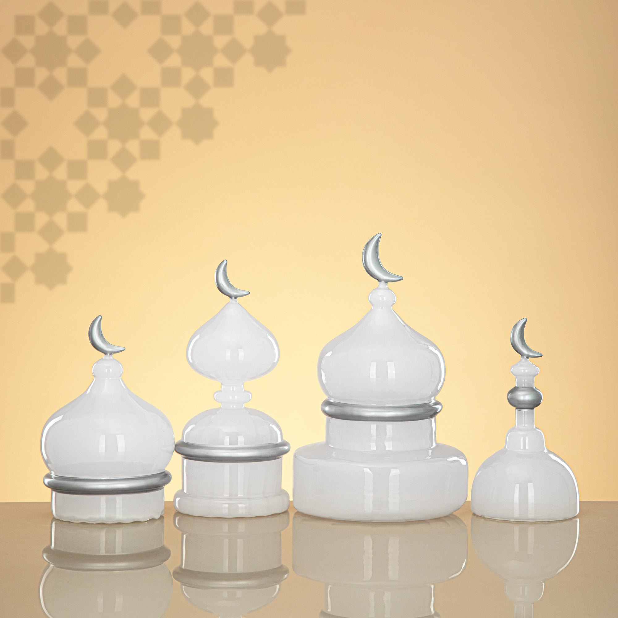 Almarjan Minaret Table Decoration 23cm x 15cm White with Silver Lines & Crescent Moon – Noor Al Layali