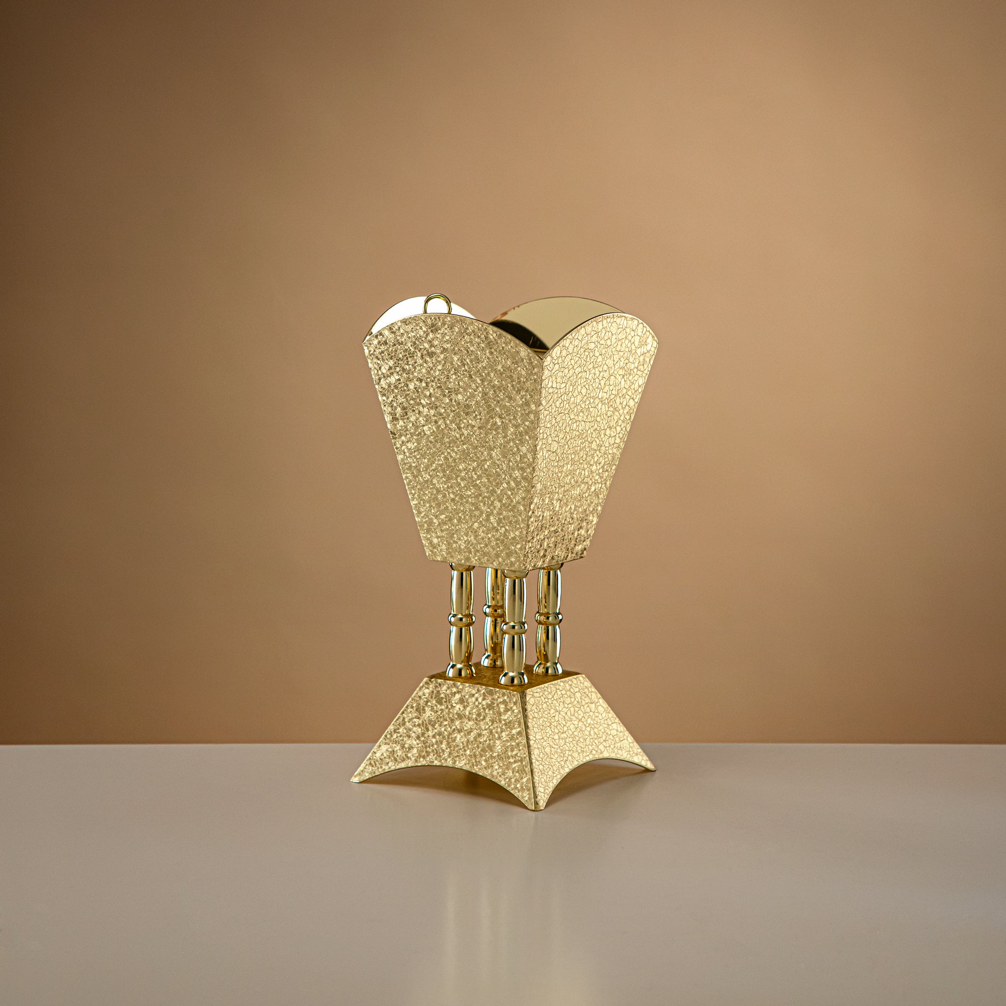 مبخرة المرجان من النحاس بطول 20.5 سم