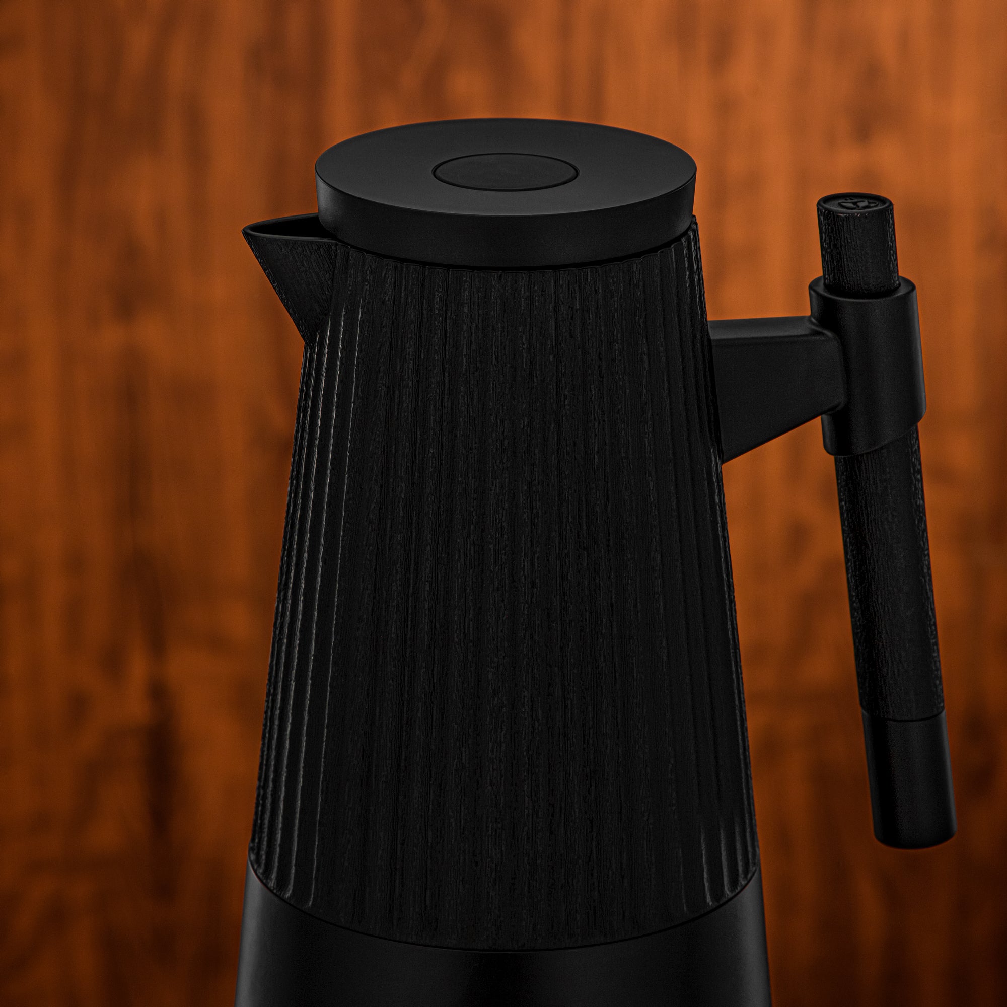 طقم ترامس المرجان 1 لتر + 1 لتر أسود غير لامع