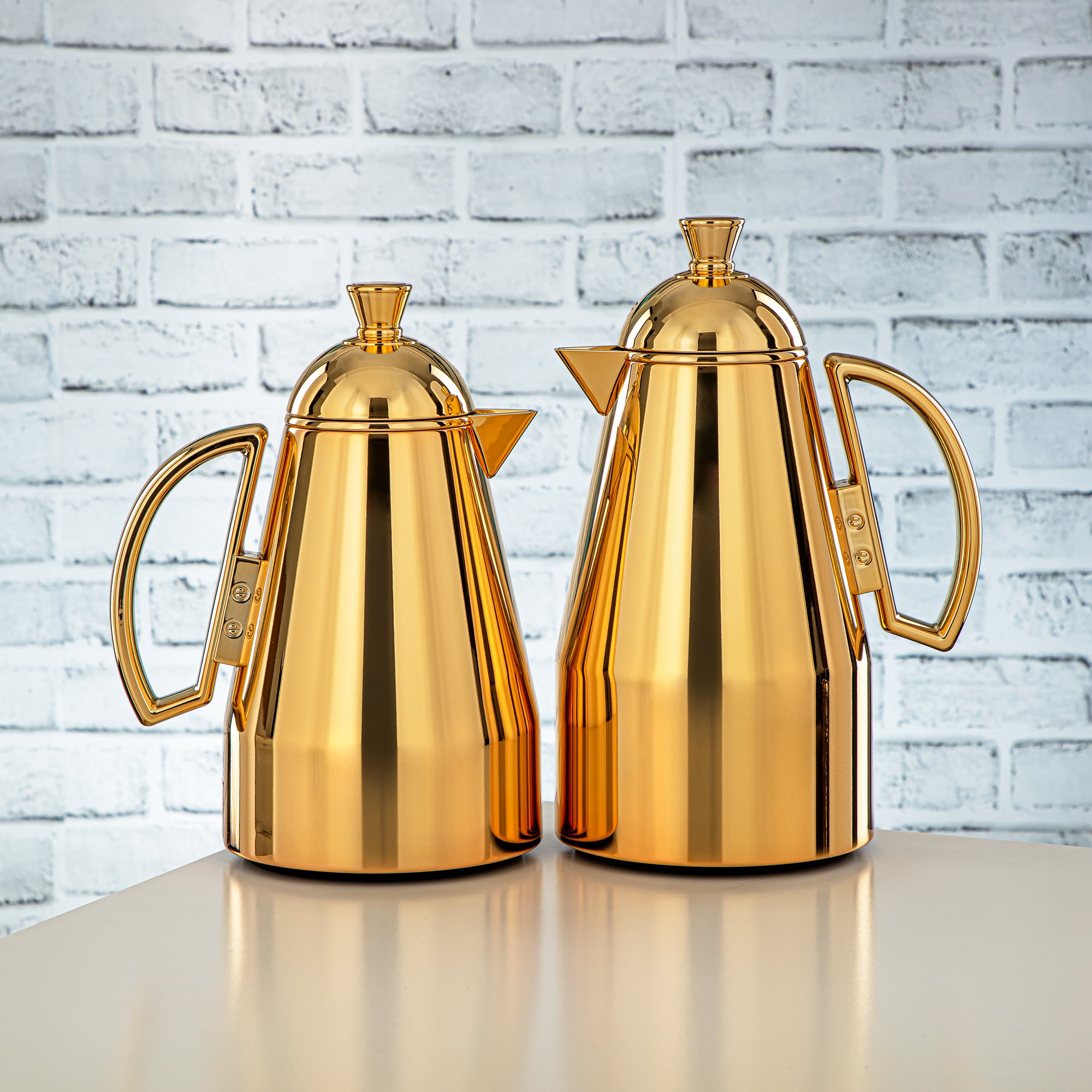 Almarjan 2 Pieces Vacuum Flask Set Gold - QNC-0700/1000C95