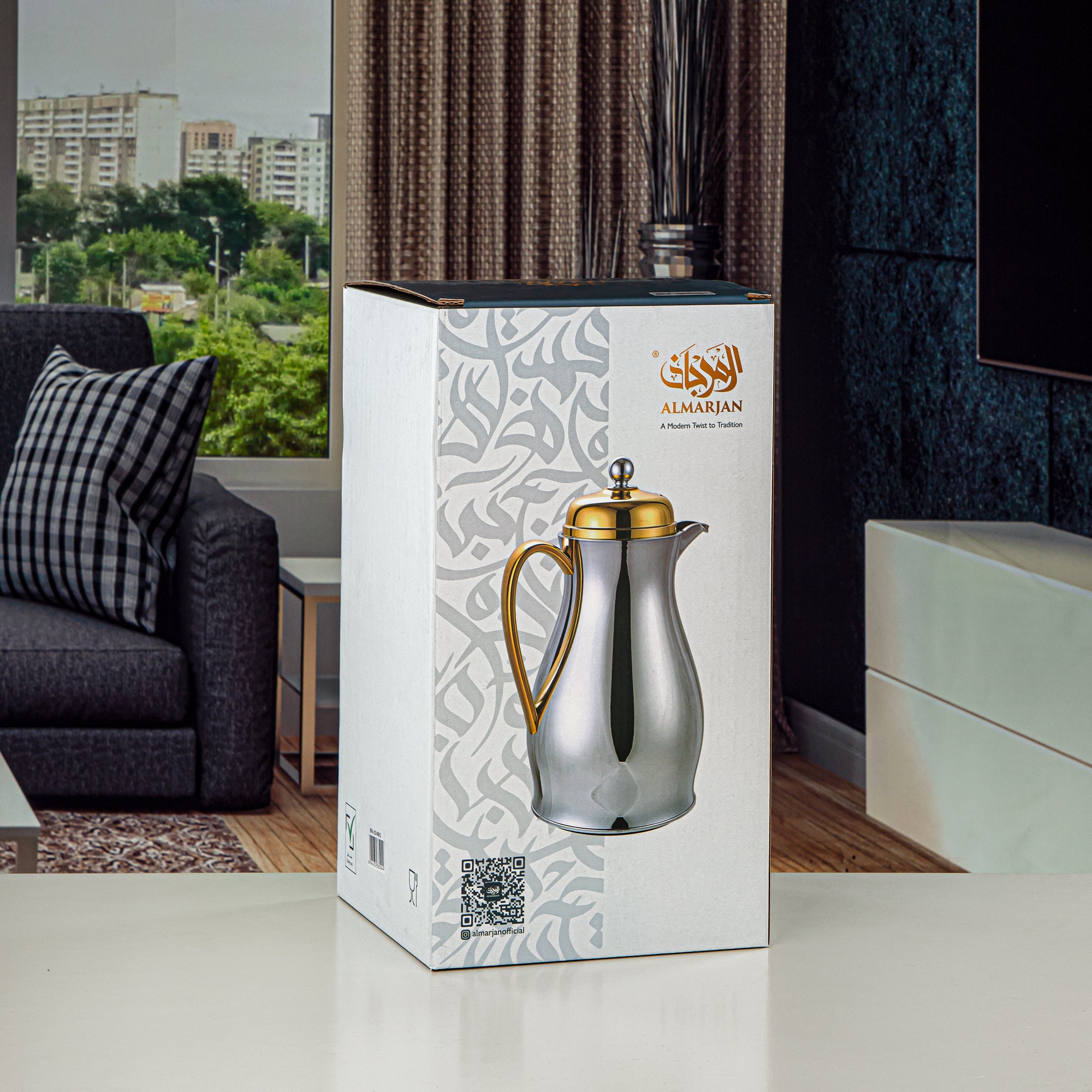 ترمس المرجان بهيكل معدني مع عبوة زجاجية سعة 0.5L بلون نيكل أسود وذهبي (RPA-050-NBKG) – مجموعة أناقة يومية