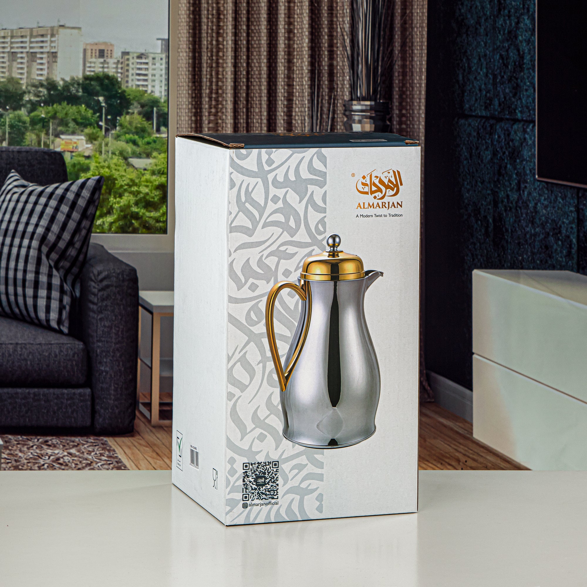 ترمس المرجان بهيكل معدني مع عبوة زجاجية سعة 0.7L بلون نيكل أسود وذهبي (RPA-070-NBKG) – مجموعة أناقة يومية