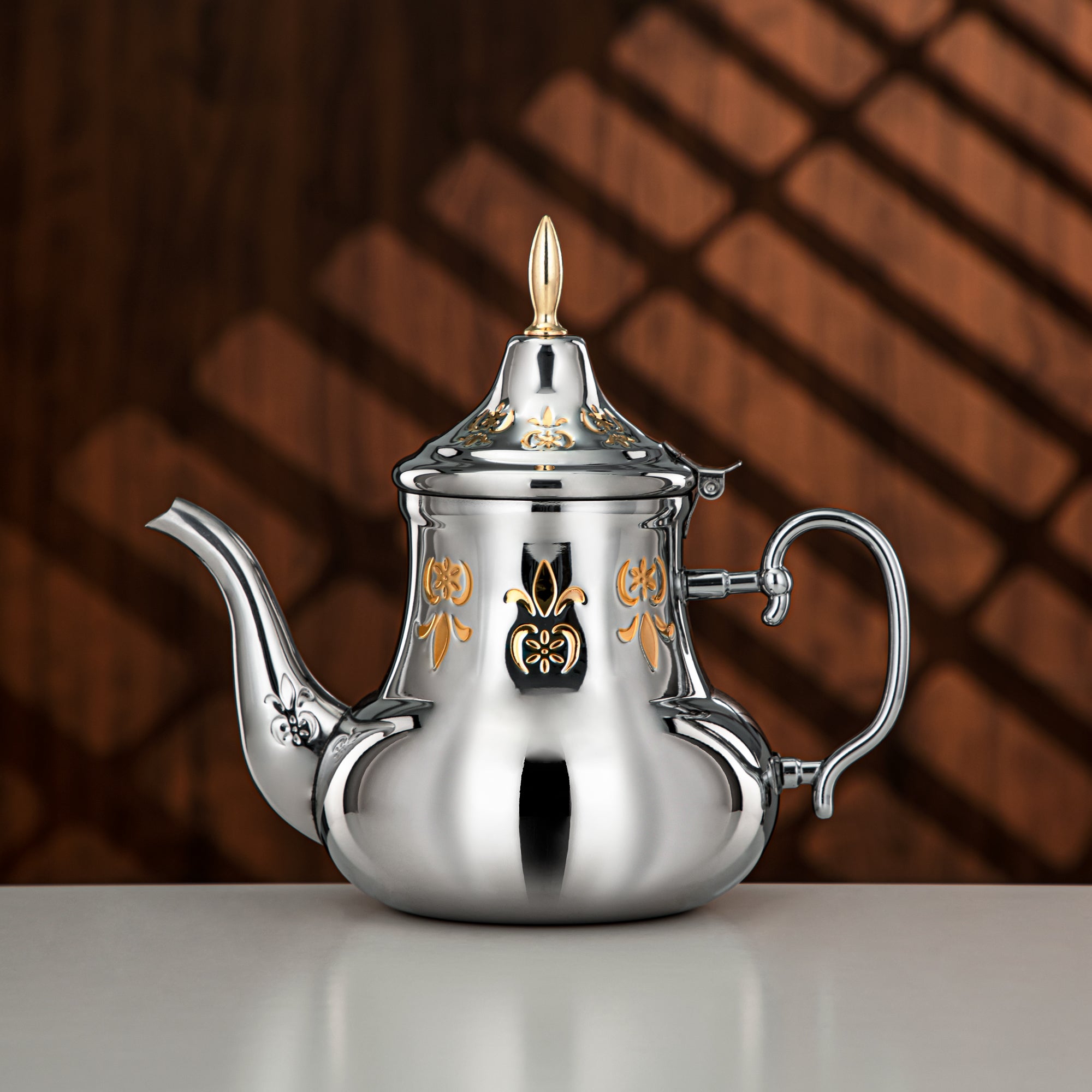 Almarjan 1.6 Liter Sahara Collection Stainless Steel Teapot Silver & Gold - STS0013184