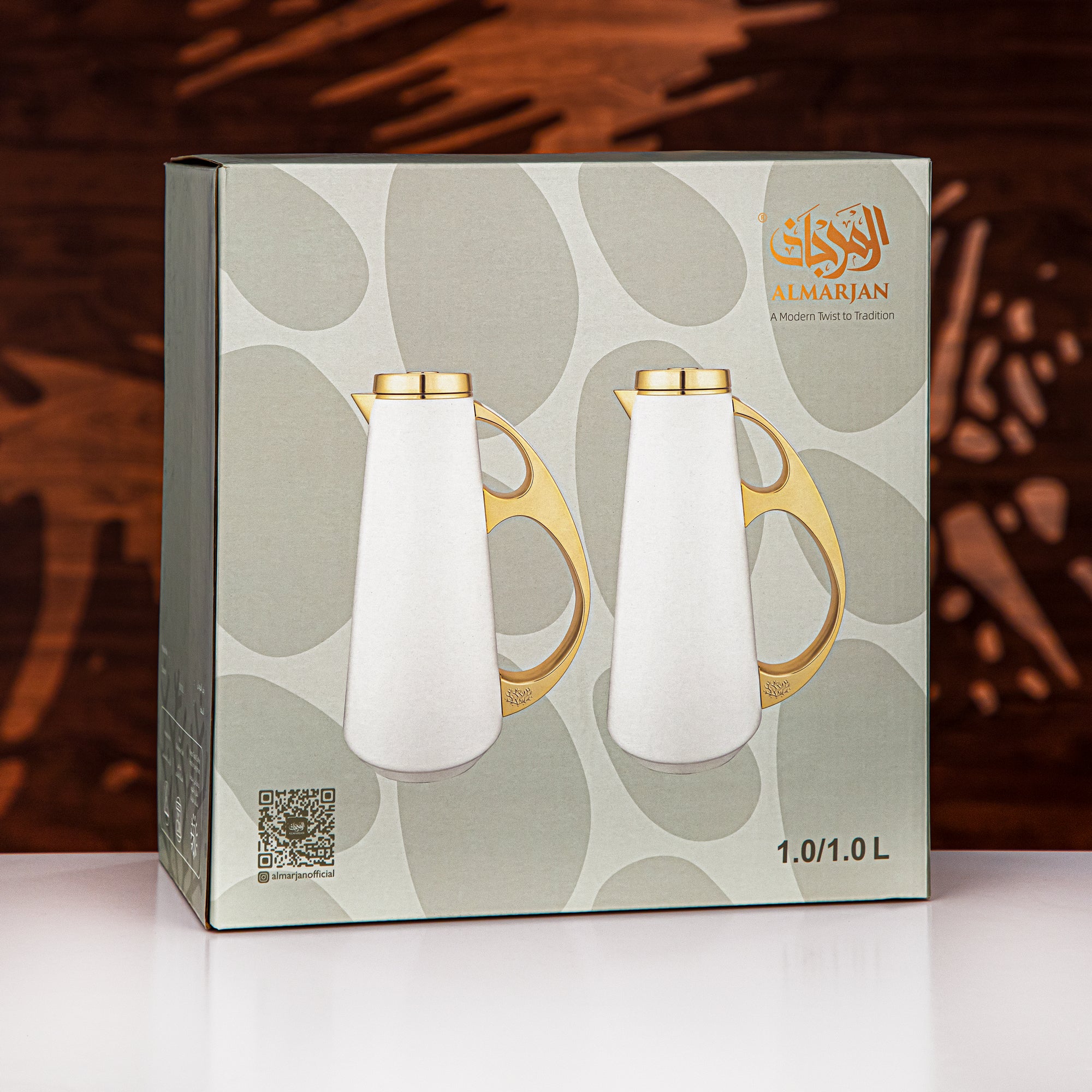 Almarjan Vacuum Flask Set, ABS, 1L + 1L, Light Blue & Gold (UPP-1000/1000 BLUG) - Modern Serving