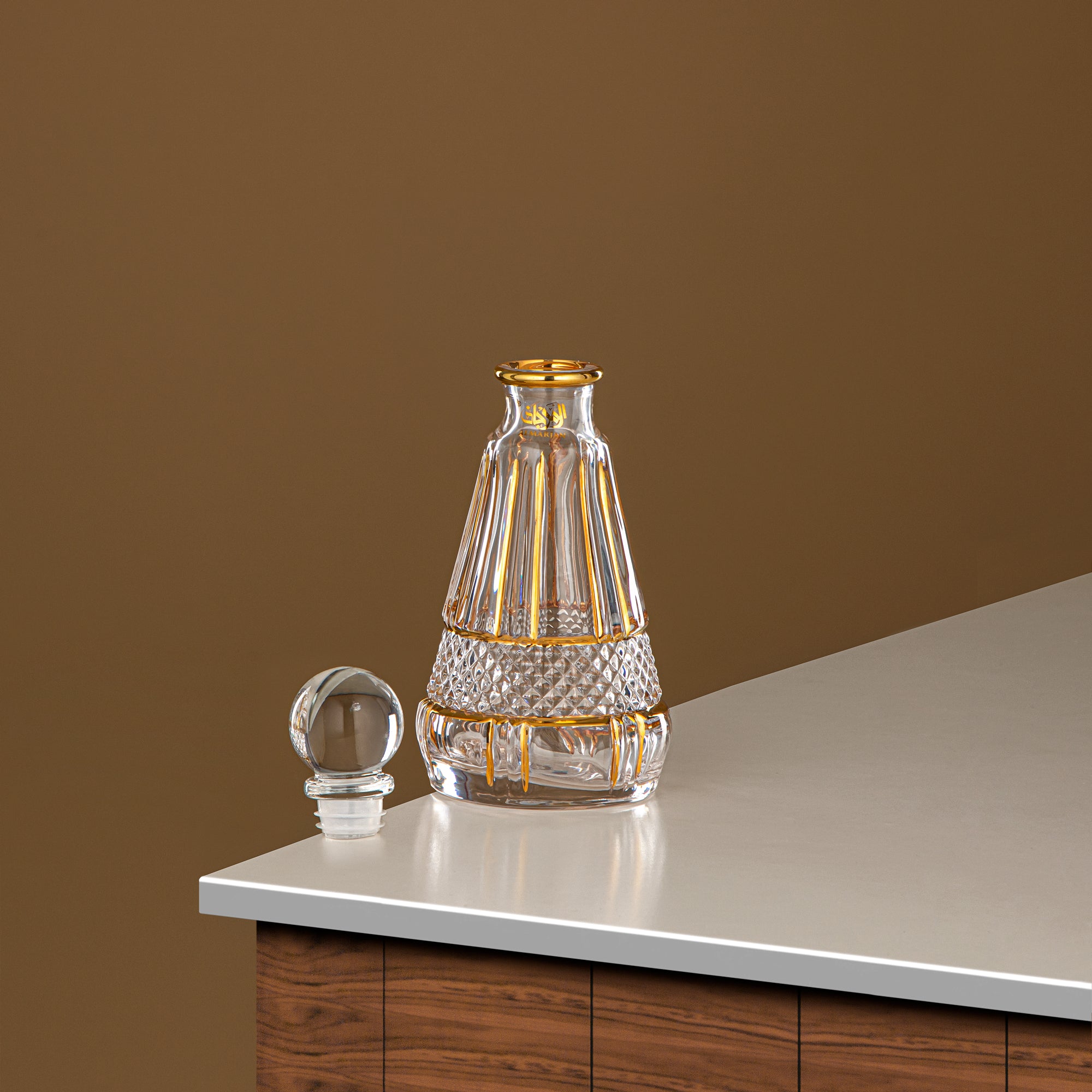 Almarjan Perfume Bottle 200ML (VR-D41-4-Golden)