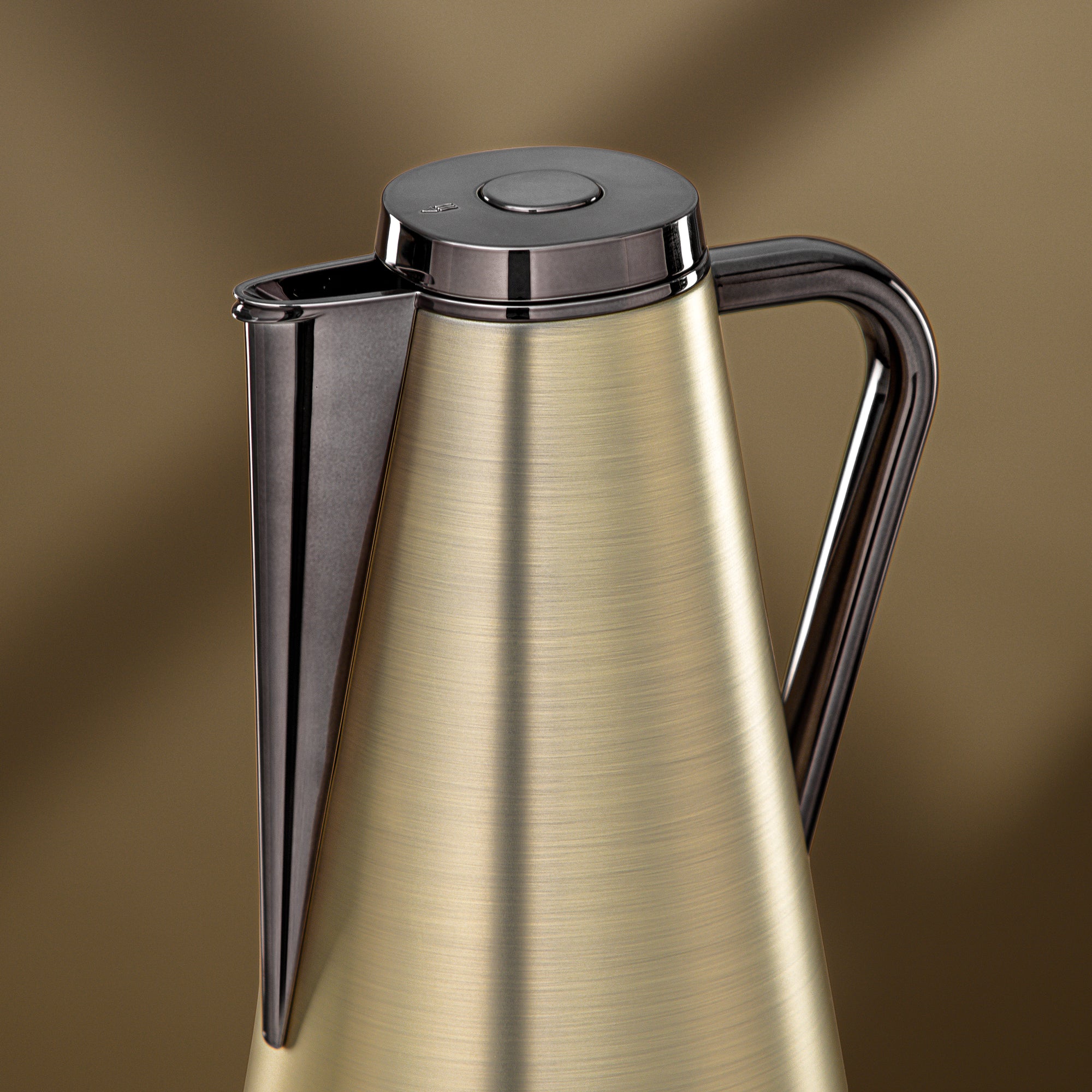 Almarjan Vacuum Flask Set 0.7L + 1L Brushed Gold & Gun Black